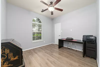 7023 Kendall Lake Court, Richmond, TX 77407 - Photo 8