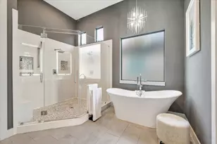 725 Pegasus Ln, League City, TX 77573 - Photo 22