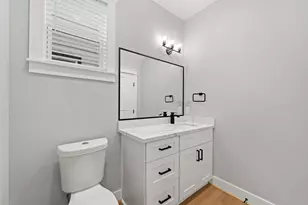 6480 T C Jester Blvd, Houston, TX 77007 - Photo 18