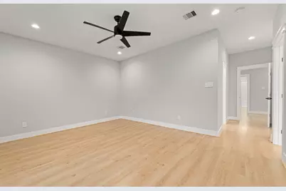 6480 Tc Jester Boulevard, Houston, TX 77007 - Photo 6