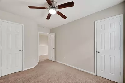 8134 Pastel Dawn Trace Trace, Houston, TX 77049 - Photo 24