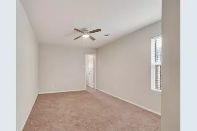 8134 Pastel Dawn Trace Trace, Houston, TX 77049 - Photo 32
