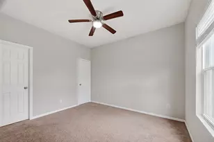 8134 Pastel Dawn Trace Trace, Houston, TX 77049 - Photo 18