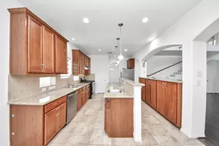 207 Carlie Way, Stafford, TX 77477 - Photo 10