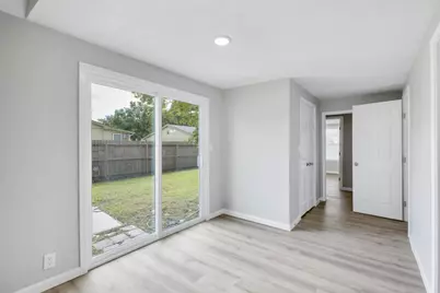 4718 Palmetto Street, Bacliff, TX 77518 - Photo 6