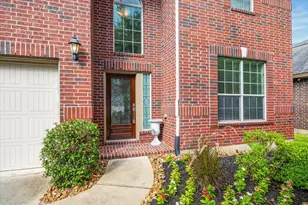 30 Black Swan Ct, Magnolia, TX 77354 - Photo 2