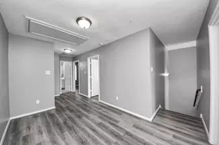 8126 Jutland Rd, Houston, TX 77033 - Photo 34