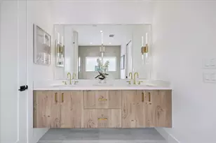 729 W 21st St, Houston, TX 77008 - Photo 28
