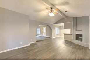 10727 Sagewillow Ln, Houston, TX 77089 - Photo 14