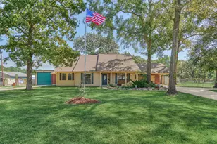 16024 Rabon Chapel Rd, Montgomery, TX 77316 - Photo 1