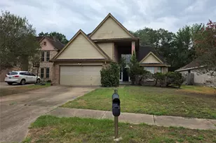 15615 Fern Ridge Dr, Houston, TX 77084 - Photo 2