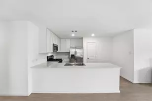 9311 Coral Trout Wy, Baytown, TX 77521 - Photo 4