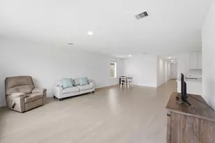 9311 Coral Trout Wy, Baytown, TX 77521 - Photo 10