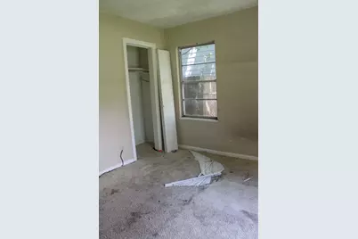 4813 Angleton Street, Houston, TX 77033 - Photo 12