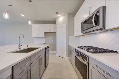1709 Summerlyn, Houston, TX 77080 - Photo 12
