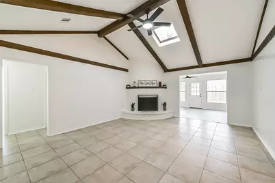 2022 Silver Moon Trail, Crosby, TX 77532 - Photo 4