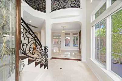 2814 Tudor Manor, Houston, TX 77082 - Photo 4