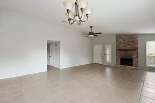 7015 Oakwood Glen Cir, Spring, TX 77379 - Photo 6