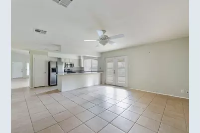 7015 Oakwood Glen Circle, Spring, TX 77379 - Photo 10