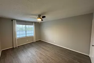 2700 Bellefontaine St, Houston, TX 77025 - Photo 18
