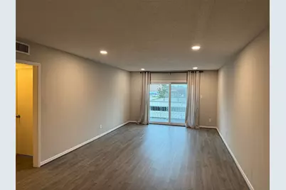 2700 Bellefontaine Street #A24, Houston, TX 77025 - Photo 10
