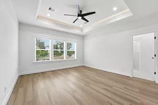 6128 Endeavor Heights Rd, Houston, TX 77091 - Photo 16