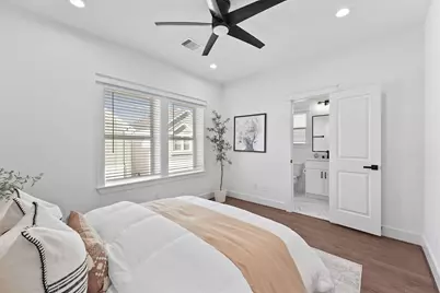 6128 Endeavor Heights Road, Houston, TX 77091 - Photo 22