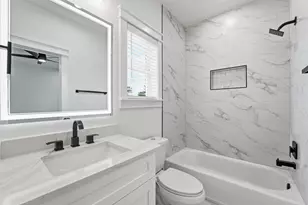6128 Endeavor Heights Rd, Houston, TX 77091 - Photo 24
