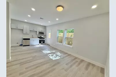 3535 Alderfer Street #B, Houston, TX 77047 - Photo 2