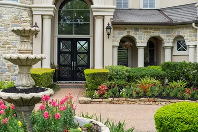 9 Waters Lake Boulevard, Missouri City, TX 77459 - Photo 14