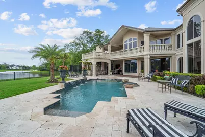 9 Waters Lake Boulevard, Missouri City, TX 77459 - Photo 8