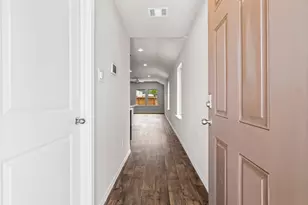 14409 Sugar Pines Dr, Conroe, TX 77302 - Photo 4