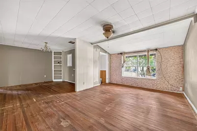 804 Azalea Street, Lake Jackson, TX 77566 - Photo 8