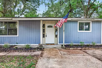 804 Azalea Street, Lake Jackson, TX 77566 - Photo 1
