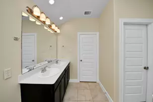 24654 Greenwood Bay Dr, Richmond, TX 77406 - Photo 16