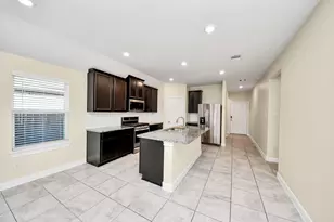 24654 Greenwood Bay Dr, Richmond, TX 77406 - Photo 6