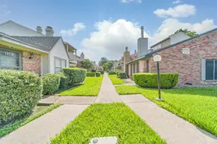 9345 Westwood Village Dr, Houston, TX 77036 - Photo 20