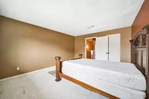 9345 Westwood Village Dr, Houston, TX 77036 - Photo 16