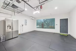 219 Village Dr, Sealy, TX 77474 - Photo 16