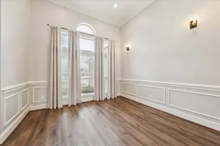 219 Village Dr, Sealy, TX 77474 - Photo 6