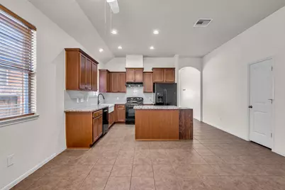 6658 Hawkins Hill Lane, Dickinson, TX 77539 - Photo 12