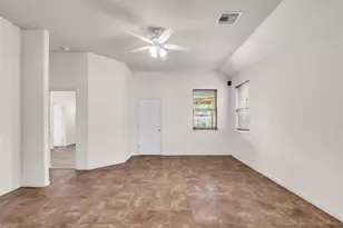 6658 Hawkins Hill Ln, Dickinson, TX 77539 - Photo 16