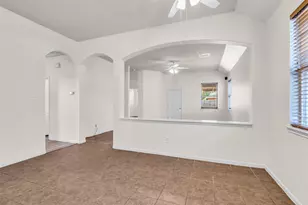 6658 Hawkins Hill Ln, Dickinson, TX 77539 - Photo 14