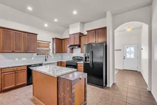 6658 Hawkins Hill Ln, Dickinson, TX 77539 - Photo 8