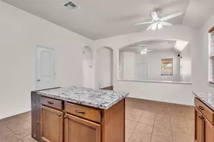 6658 Hawkins Hill Ln, Dickinson, TX 77539 - Photo 12