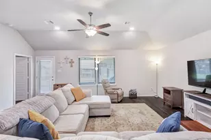 19242 Red Cascade Ct, Tomball, TX 77377 - Photo 10
