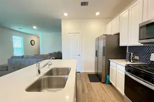 2907 Lazarina, Fresno, TX 77545 - Photo 14