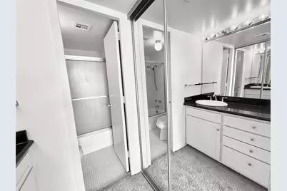 2016 Main Street #1814, Houston, TX 77002 - Photo 24