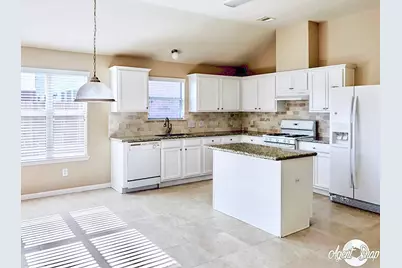 30318 Emerson Creek Drive, Spring, TX 77386 - Photo 12