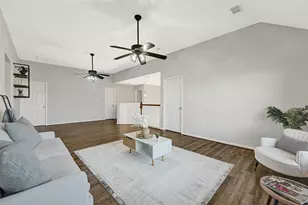 17726 Creek Bluff Ln, Cypress, TX 77433 - Photo 26